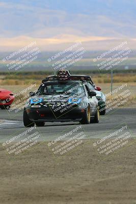 media/Sep-30-2023-24 Hours of Lemons (Sat) [[2c7df1e0b8]]/Track Photos/10am (Star Mazda)/